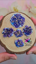 Load image into Gallery viewer, 3D Hydrangeas Palette Silicone Mold for Resin
