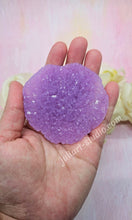 Load image into Gallery viewer, 2.9 inch Agate Shape Druzy Insert Silicone Mold for Resin
