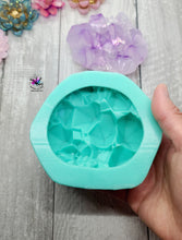 Load image into Gallery viewer, Medium Chunky Crystal ROCK Silicone Mold for Resin

