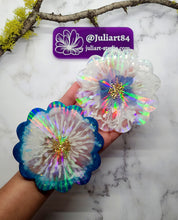 Load image into Gallery viewer, 4.5 inch HOLO Flower Silicone Mold for Resin
