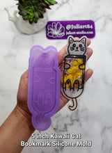 Load image into Gallery viewer, 5 inch Kawaii Cat Bookmark Silicone Mold for Resin
