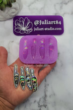 Load image into Gallery viewer, 2 inch HOLO Knife Earrings Silicone Mold for Resin
