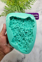 Load image into Gallery viewer, 7 inch Jumbo Crystal Cluster Silicone Mold for Resin casting
