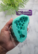 Load image into Gallery viewer, 3.8 inch Crystal Dolphin Silicone Mold for Resin
