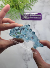 Load image into Gallery viewer, 3.8 inch Crystal Dolphin Silicone Mold for Resin
