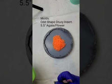 Load and play video in Gallery viewer, 3 to 3.5 inch Odd Shape Druzy Insert Silicone Mold for Resin
