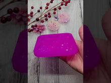 Load and play video in Gallery viewer, Textured Phone Grips Silicone Mold for Resin
