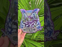 Load and play video in Gallery viewer, 8 inch Floral Owl Silicone Mold for Resin casting
