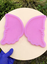 Load image into Gallery viewer, 6.5 inch Butterfly Wings Silicone Mold for Resin or Concrete (Set of 2)
